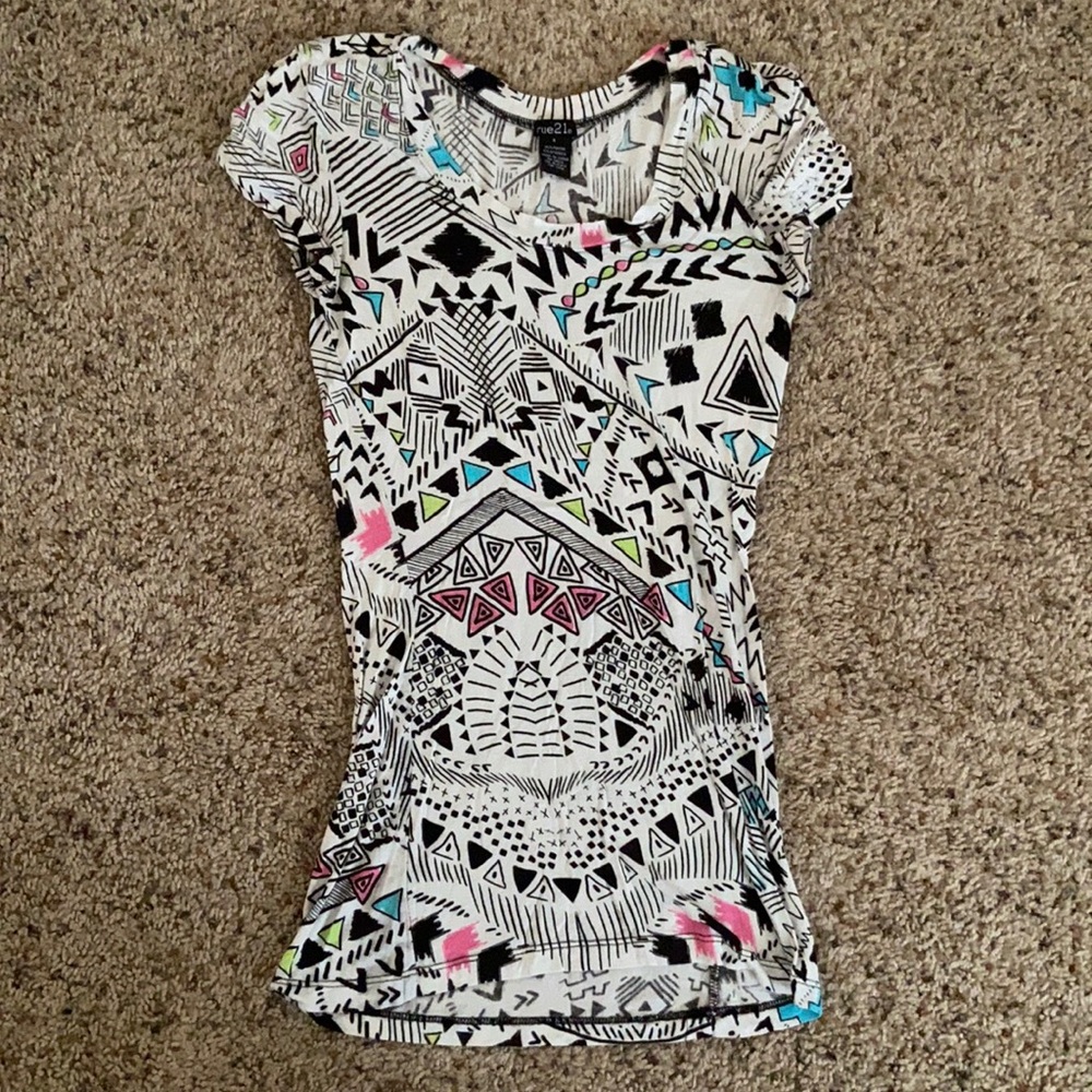 Abstract Soft Stretchy Tee